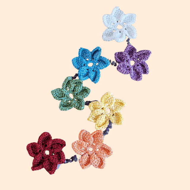 Guirlande de chakras &quot;Fleurs de lotus &amp; améthyste&quot;